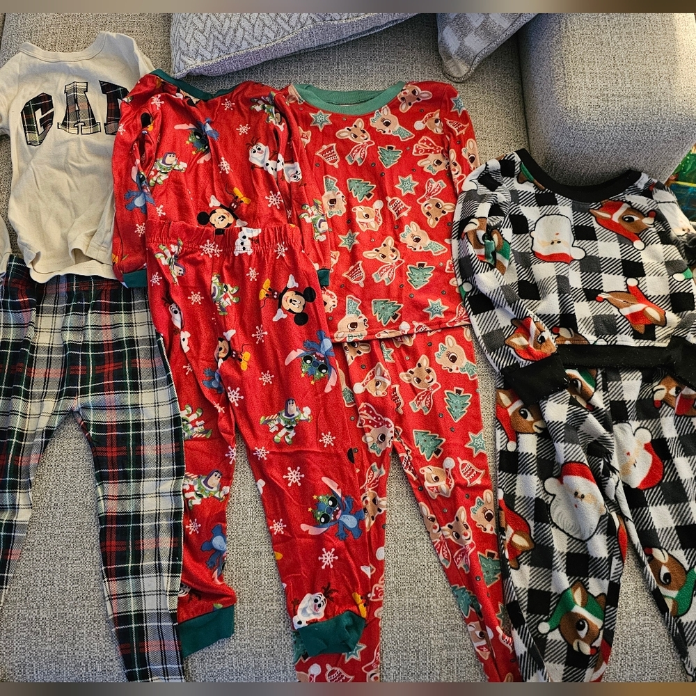 Festive Kids Pajama Set, For christmas